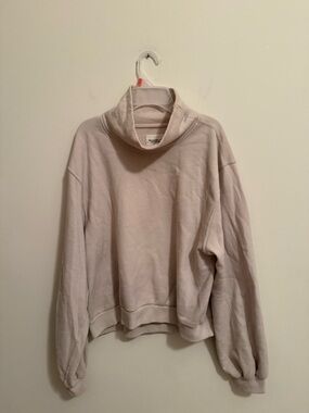 Abercrombie & Fitch Light Cream Turtleneck Sweater
